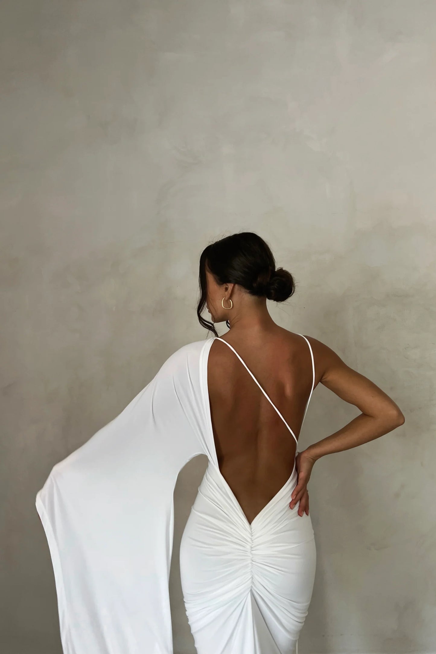 APHRODITE Elegance Noir rückenfreies Abendkleid