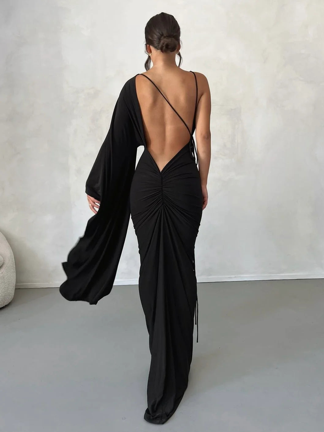 APHRODITE Elegance Noir rückenfreies Abendkleid