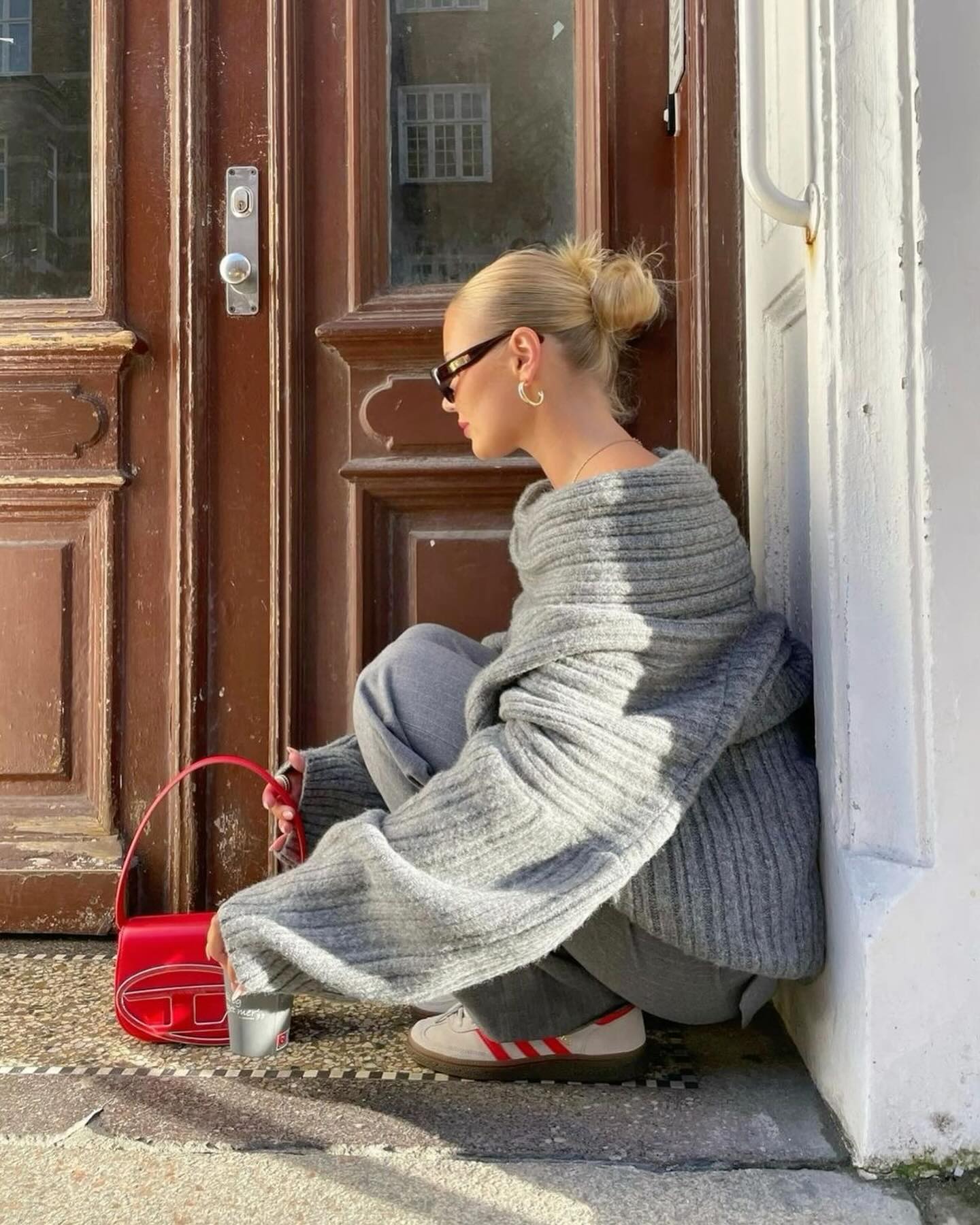 Marissa Off-Shoulder Pullover